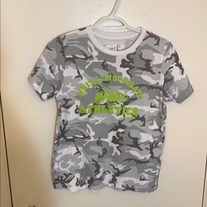 CHOCOOLATE Women Camouflage Print Logo Tee